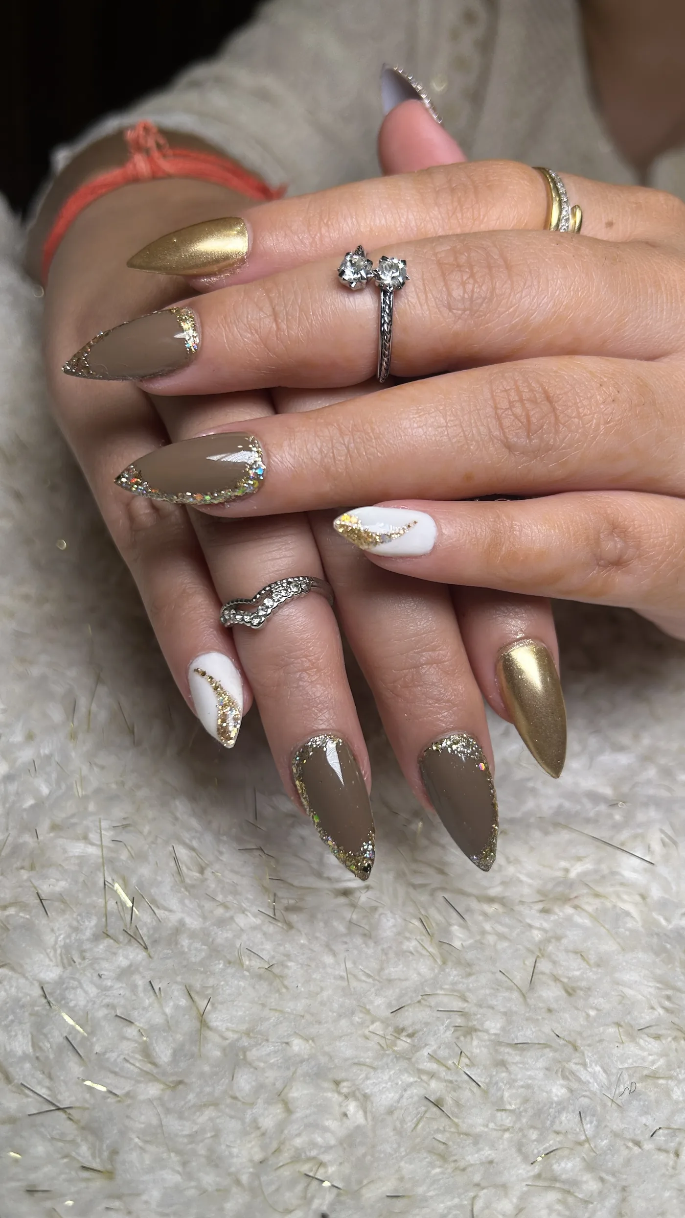 Nail Art Chrome Gold - Blushes & Brushes, Ramesh Nagar