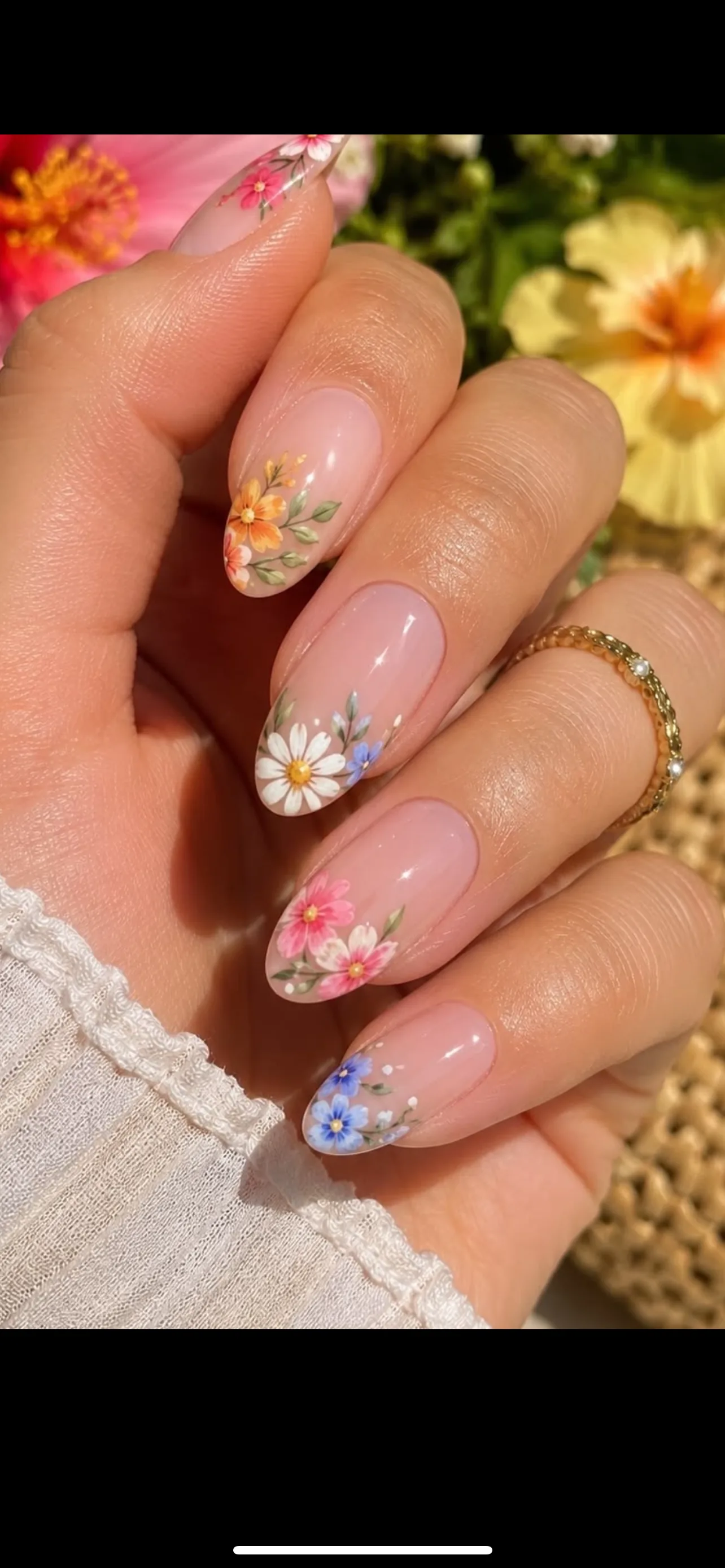 Nail Art Floral Autumn - Blushes & Brushes, Ramesh Nagar