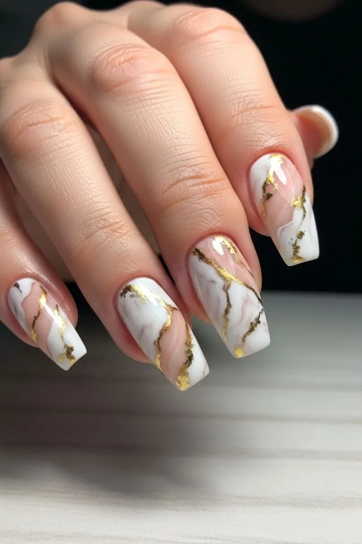 Nail Art Floral White - Blushes & Brushes, Ramesh Nagar